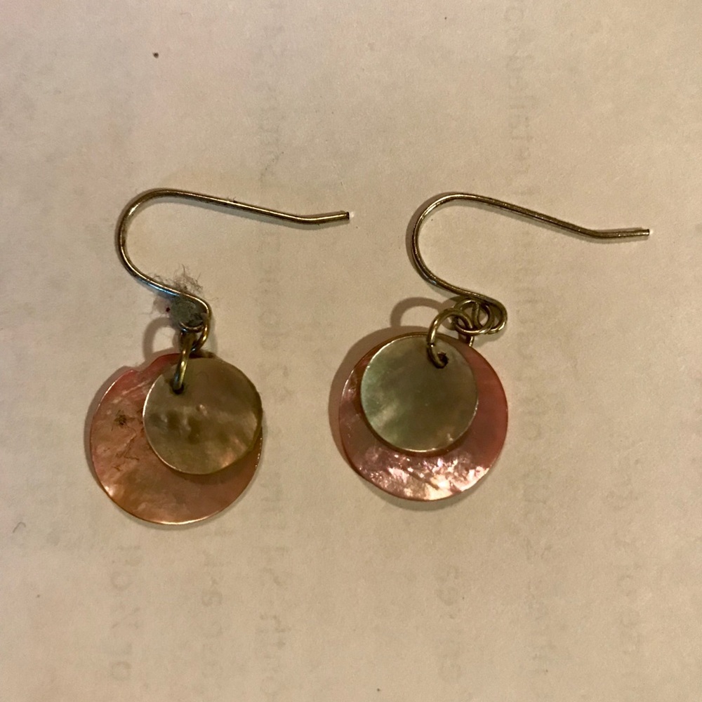 Petite shell dangle earrings